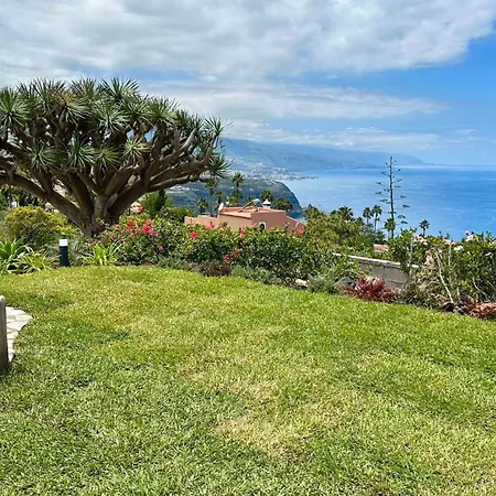Penthouse With Breathtaking Views Appartamento *